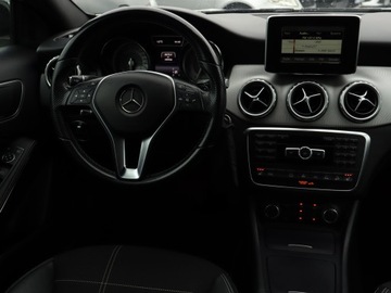 Mercedes GLA I Off-roader 2.0 250 211KM 2014 Mercedes GLA GLA 250 4MATIC, Salon Polska, 4X4, zdjęcie 6