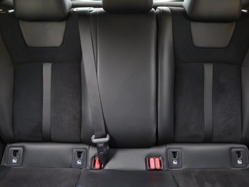 Toyota C-HR I Crossover 1.2L Turbo 116KM 2017 Toyota C-HR 1.2 Turbo, Salon Polska, zdjęcie 9