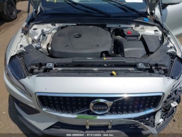 Volvo V60 II  2021 Volvo V60 Cross Country 2021r, Cross Country, 4x4, 2.0L 2.0 Benzyna 250KM, zdjęcie 12