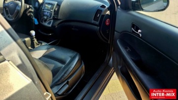 Hyundai i30 I Hatchback 1.6 CRDi 90KM 2008 Hyundai i30 1,6 crdi 1.6 Diesel 90KM, zdjęcie 29