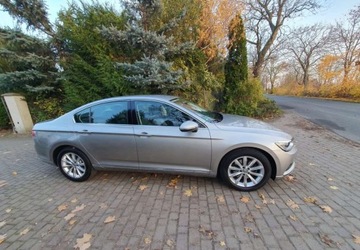 Volkswagen Passat B8 Limousine 2.0 TDI BlueMotion Technology 150KM 2015 Volkswagen Passat Volkswagen Passat 2.0 TDI BMT Highline DSG 2.0 Diesel, zdjęcie 2