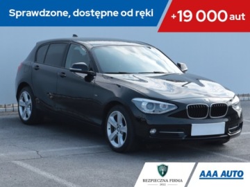 BMW Seria 1 F20-F21 Hatchback 5d 116i 136KM 2012 BMW 1 116i, Xenon, Bi-Xenon, Klima, Klimatronic