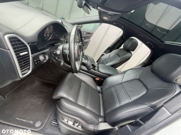 Porsche Cayenne III SUV 3.0 340KM 2020 Porsche Cayenne Porsche Cayenne Platinum Edition 3.0 Benzyna 340KM, zdjęcie 21