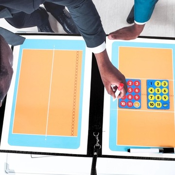 БЕЛАЯ МАГНИТНАЯ ДОСКА ДЛЯ ТРЕНЕРОВ