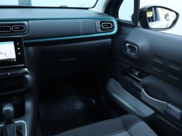 Citroen C3 III Hatchback Facelifting 1.2 PureTech 110KM 2022 Citroen C3 1.2 PureTech, Salon Polska, Serwis ASO, zdjęcie 7
