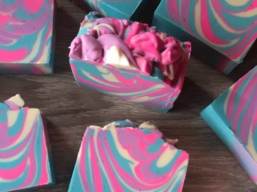 Мыльный краситель для мыльной основы НЕОН РОЗОВЫЙ 10мл