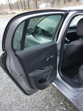 Peugeot 208 II Hatchback 1.2 PureTech 75KM 2021 Peugeot 208 2021 Rok Bogate wyposażenie, zdjęcie 18