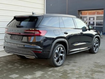 Skoda Kodiaq II 2026 SKODA Kodiaq Sportline 2.0 TSI DSG 4x4 7os. Suv 204KM 2026, zdjęcie 3