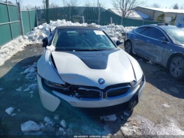 BMW i8 2019 BMW i8 2019 1.5 Hybryda 228KM, zdjęcie 7