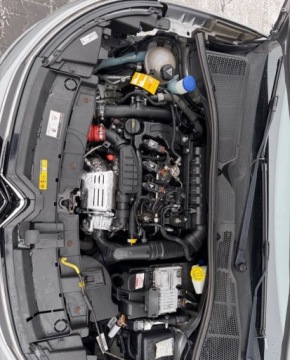 Citroen C4 Cactus Crossover Facelifting 1.2 PureTech 110KM 2019 Citroen C4 Cactus bezwypadek C4 Cactus 1.2 Benzyna 110KM, zdjęcie 26