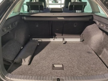 Skoda Octavia IV Liftback 1.5 TSI EVO 150KM 2026 Octavia Selection Edition 130 1.5 TSI mHEV DSG 150KM 2026, zdjęcie 13