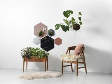 RÓŻANA heksagonalna TABLICA MAGNETYCZNA 21x24 NAGA