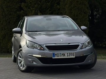 Peugeot 308 II Hatchback 5d 1.2 PureTech 130KM 2017 Peugeot 308 T9 1.2 Benzyna 131KM, zdjęcie 4