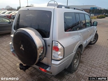 Mitsubishi Pajero III 2005 Mitsubishi Pajero Mitsubishi Pajero 3.2 DI-D Edition 20 3.2 Diesel 160KM, zdjęcie 7