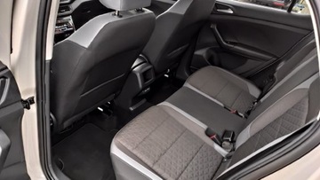 Volkswagen T-Cross SUV 1.0 TSI 110KM 2023 Volkswagen T-Cross 1.0TSI 110KM Autoalarm ACC Czuj, zdjęcie 9