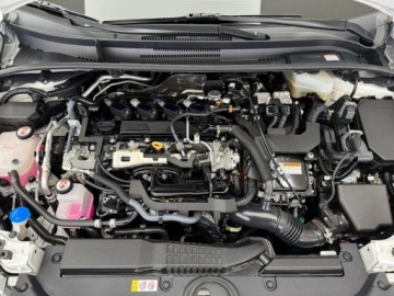 Toyota Corolla XII TS Kombi Facelifting 2.0 Hybrid Dynamic Force 196KM 2022 Toyota Corolla Comfort + Tech + Style / LED / Podg, zdjęcie 17