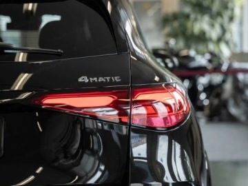 Mercedes GLC C254/X254 SUV 2.0 300d 269KM 2025 MERCEDES-BENZ GLC 300 d 4-Matic AMG Line 2.0 (269KM) 2025, zdjęcie 5