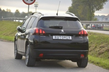 Peugeot 2008 I SUV Facelifting 1.2 PureTech 82KM 2017 Peugeot 2008 1.2 doinwestowany Android Auto Car, zdjęcie 6