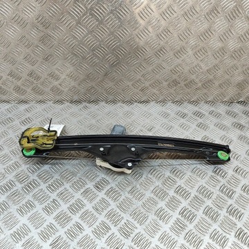 BMW X5 F15 2015 PRAVÁ STRANA MECHANIZMUS ZVEDÁNÍ OKNO ZADNÍ BEZ MOTORU