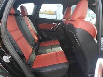 BMW X1 U11 2024 BMW X1 xDrive28i 2024 2.0l 2.0 Benzyna 241KM, zdjęcie 1