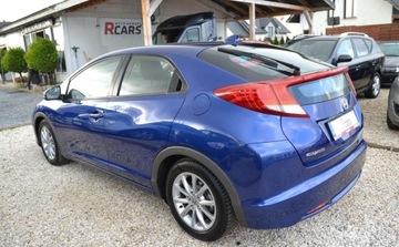 Honda Civic IX Hatchback 5d 1.4 i-VTEC 100KM 2013 Honda Civic bezwypadkowe - Niski przebieg - BEZ KOROZJI - po oplatach 1.3, zdjęcie 16