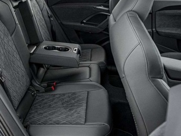 Audi Q5 II SUV Facelifting 2.0 40 TDI 204KM 2025 AUDI Q5 TDI quattro S line Suv 2.0 204KM 2025, zdjęcie 14