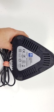 LUX-Tools Быстрое зарядное устройство 20 В