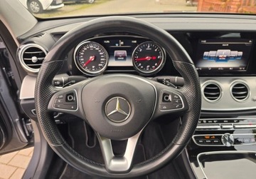 Mercedes Klasa E W213 2017 Mercedes-Benz Klasa E E200d 2.0 diesel 150KM Automat lopatki Gwarancja Za, zdjęcie 24