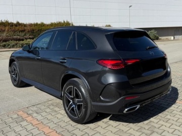 Mercedes GLC C254/X254 Coupe 2.0 220d 197KM 2026 MERCEDES-BENZ GLC 220 d 4-Matic AMG Line 2.0 (197KM) 2026, zdjęcie 1