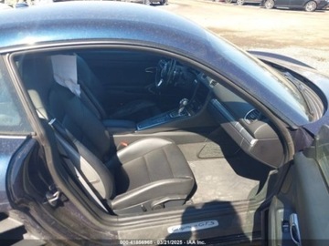 Porsche Cayman 718 Coupe GTS 2.5 365KM 2018 Porsche Cayman 2018 PORSCHE 718 CAYMAN GTS 2.5 Benzyna 365KM, zdjęcie 17