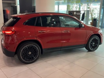Mercedes GLA II Off-roader Facelifting 1.3 200 163KM 2025 MERCEDES-BENZ GLA 200 AMG Line Suv 1.3 (163KM) 2025, zdjęcie 2