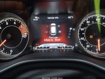 Jeep Cherokee V 2021 Jeep Cherokee 3.2 V6 benzyna 271KM 4X4 wersja TRAILHAWK, od ubepieczyciela, zdjęcie 10