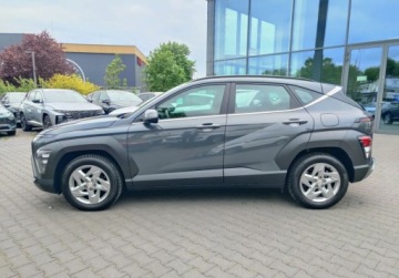 Hyundai Kona II Crossover 1.6 T-GDI 198KM 2023 Hyundai Kona 2023 1.6T-GDI 198KM 6MT Executive 72.322km Salon Polska 1wl B, zdjęcie 3