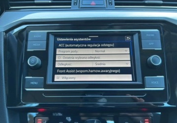 Volkswagen Passat B8 Variant Facelifting 1.5 TSI EVO 150KM 2023 Volkswagen Passat Variant Business Pakirty, ACC, Podgrzewany fotel ergoCo, zdjęcie 23