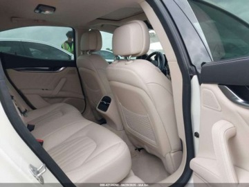 Maserati Ghibli III 2021 Maserati Ghibli 2021 3.0l 3.0 Benzyna 345KM, zdjęcie 11