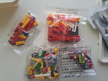 Zestaw Wedo 1.0 | Klocki konstrukcyjne ROBOTYKA | ponad 50 instrukcji