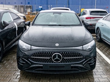 Mercedes CLA C118/X118 2025 MERCEDES-BENZ CLA 220 4-Matic Sedan 1.5 (190KM) 2025, zdjęcie 1