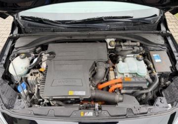 Hyundai IONIQ Hatchback 1.6 GDi 141KM 2017 Hyundai IONIQ 1.6 Hybrid 141KM Climatronic Kamera Led Bezwypadkowy Dla wym, zdjęcie 17