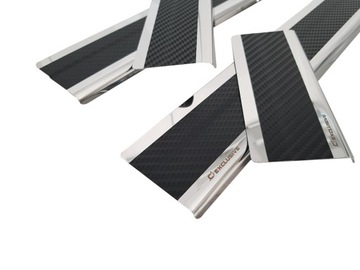 Listwy progowe Chrysler Pacifica 2016+