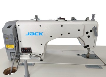 Швейная машина челночного стежка JACK А2 со столешницей JACK.