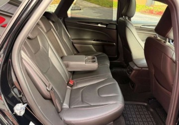 Ford Mondeo V Kombi Facelifting 2.0 EcoBlue 190KM 2019 Ford Mondeo ST LINE AWD 4x4 190Ps 8biegow MaxyMalne Wyposazenie PoPelnymSe, zdjęcie 25