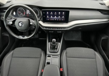 Skoda Octavia IV Kombi 2.0 TDI 115KM 2021 Skoda Octavia Po duzym serwisie AmbitionPakiety, LED, Tempom, Kamera, Salo, zdjęcie 3