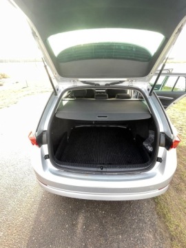 Skoda Octavia IV Scout 1.5 TSI ACT 150KM 2022 Skoda Octavia IV 1,5 benzyna 2022 r kombi, zdjęcie 8