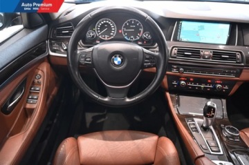 BMW Seria 5 F10-F11 Limuzyna 520d 184KM 2014 BMW Seria 5 520dLED Fog LightsFotel SportowyHak Holowniczy 2.0 Diesel, zdjęcie 11
