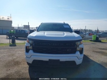Chevrolet Silverado II 2023 Chevrolet Silverado 2023r., 1500 Custom, od ubezpieczalni 2.7 Benzyna 310KM, zdjęcie 1