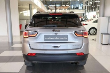 Jeep Compass II SUV 1.4 MultiAir 140KM 2019 Jeep Compass 1.4 TMair Night Eagle FWD SS 1.4 Benzyna 140KM, zdjęcie 3