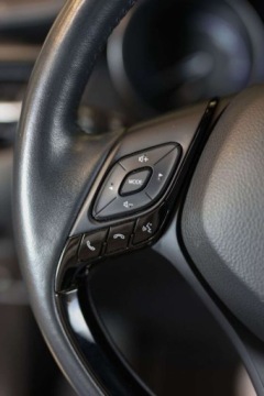 Toyota C-HR I Crossover Facelifting 1.8 Hybrid 122KM 2022 Toyota C-HR 1.8 Hybrid Style 1.8 Hybryda 122KM, zdjęcie 34