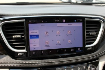 Chrysler Pacifica II 2023 Chrysler Pacifica 4X4 7 osób Panorama, zdjęcie 35