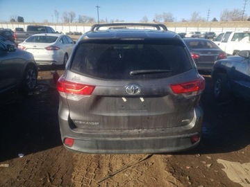 Toyota Highlander II 2019 Toyota Highlander TOYOTA HIGHLANDER LE, 2019r...., zdjęcie 5