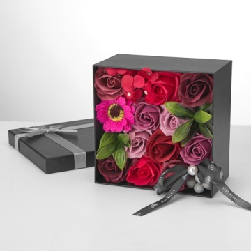 ЦВЕТОЧНАЯ КОРОБКА ВЕЧНЫЕ МЫЛЬНЫЕ РОЗЫ ПОДАРОК ​​НА ДЕНЬ ВАЛЕНТИНА, ЖЕНСКИЙ ДЕНЬ И СВАДЬБУ